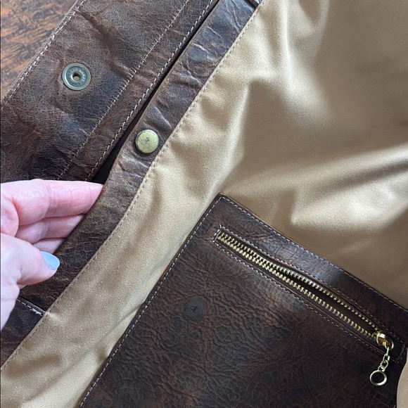 Coronado Leather vest. Genuine American Bison leather. Excellent size  50X XL - Picture 5 of 15